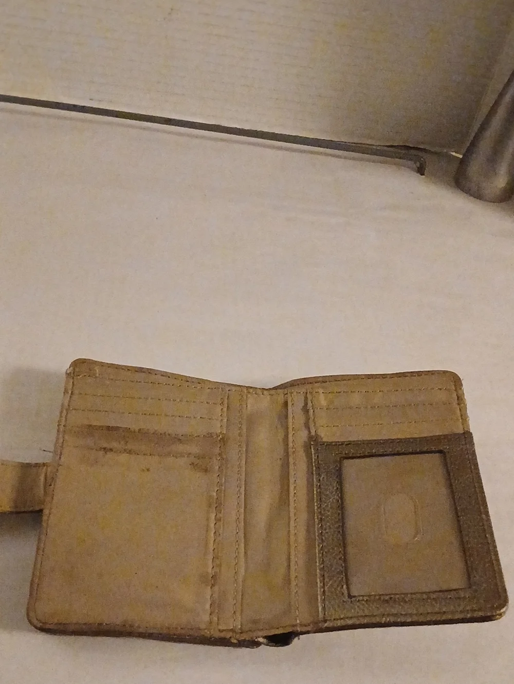 Vintage Relic Women's Wallet